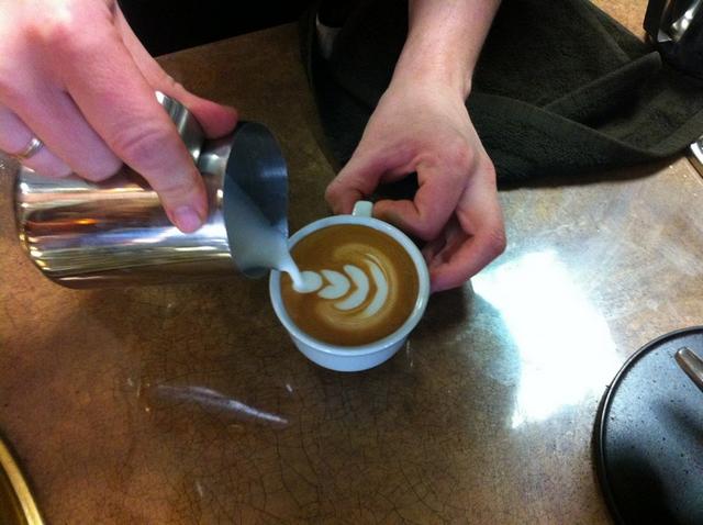 molinari kávézó teszt latte art