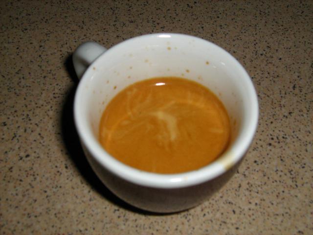lucaffe colombia podos kávéteszt krém