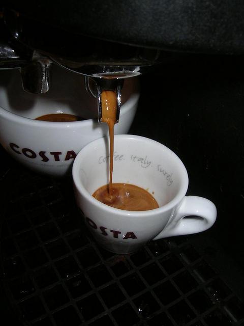 costa coffee mocha italia kávéteszt kifolyás