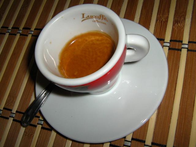 lucaffé exquisit szemes kávé teszt eszpresszó