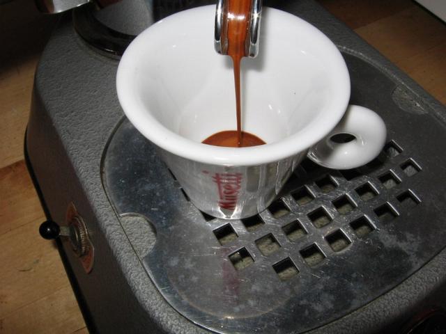 musetti rossa kávéteszt pavoni