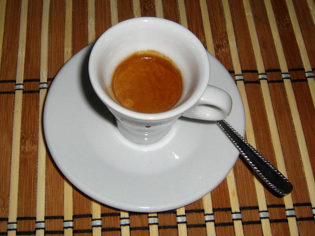 universal caffé gran bar szemes kávé teszt eszpresszó