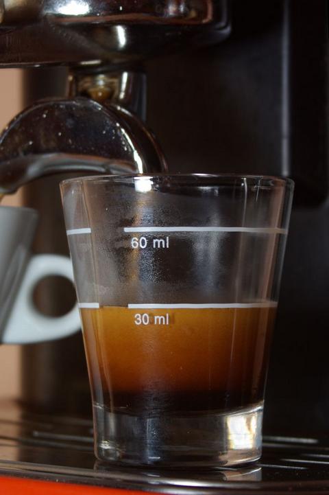 universal caffé gran bar szemes kávé teszt shot