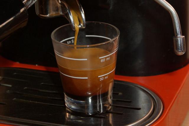 veronesi decaffeinato szemes kávé teszt shot krém
