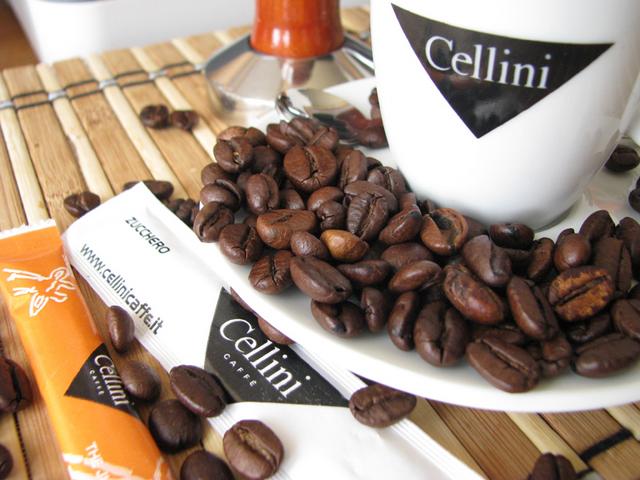 cellini gran aroma szemeskávé teszt kávébabok