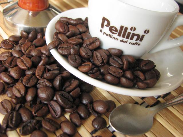 pellini espresso casa szemeskávé teszt kávébabok