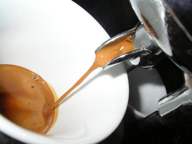 bravos espresso kávé csapolás