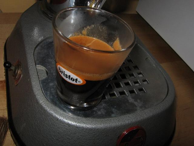 bristot rainforest kávé pavoni shot
