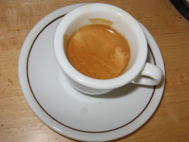 cagliari espresso bar kávé krém