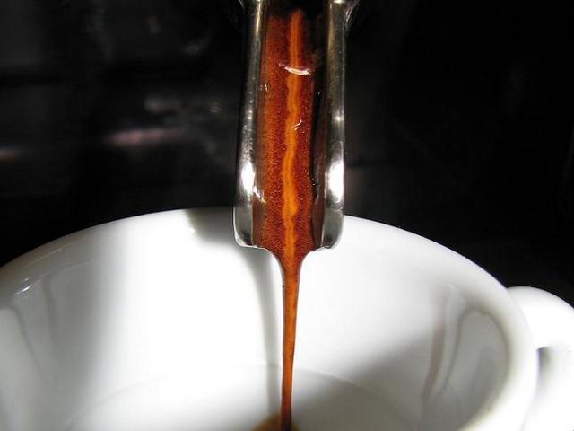 kapucziner kávémanufaktúra palermo aranya kávé kifolyás