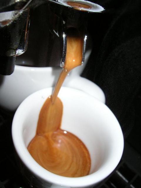 maromas arabea kávé csapolás