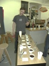 cupping a printa kávézóban