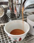 R Coffee & Roastery West Arsi Nensebo Etiópia szemeskávé teszt csapolás
