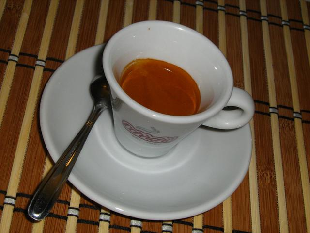 carraro tazza d'oro decaffeinato szemes kávé eszpresszó