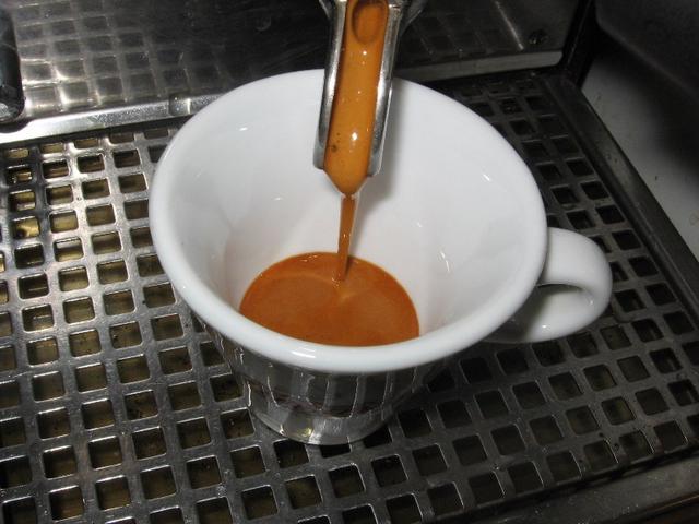 carraro tazza d'oro decaffeinato szemes kávé maximatic